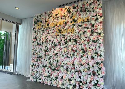 Laredo Mixed Color Flower Walls Rental